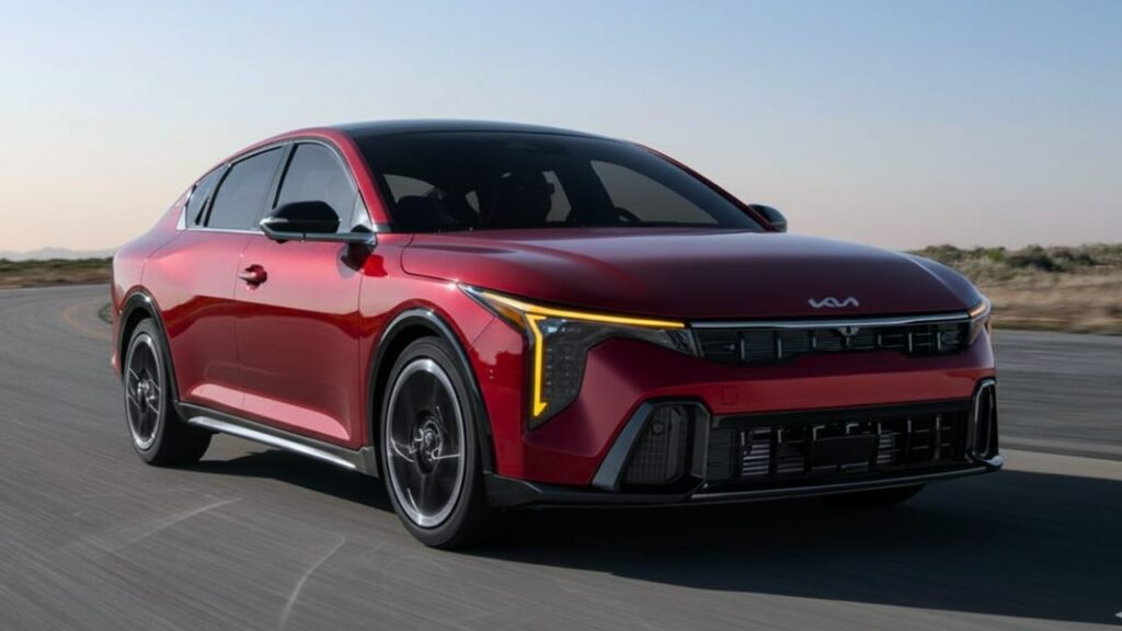 2026 Kia K4