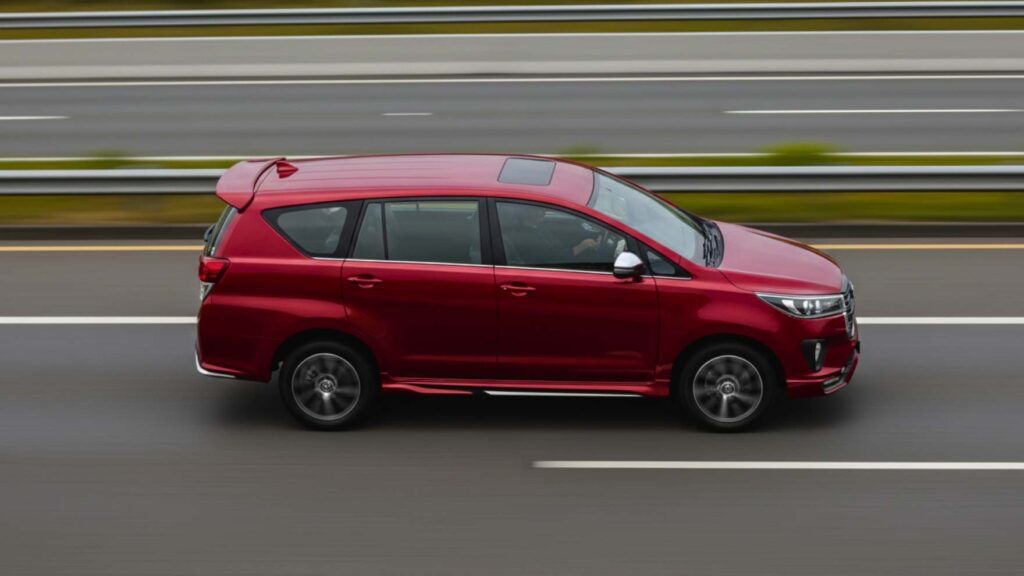 Toyota Innova Crysta